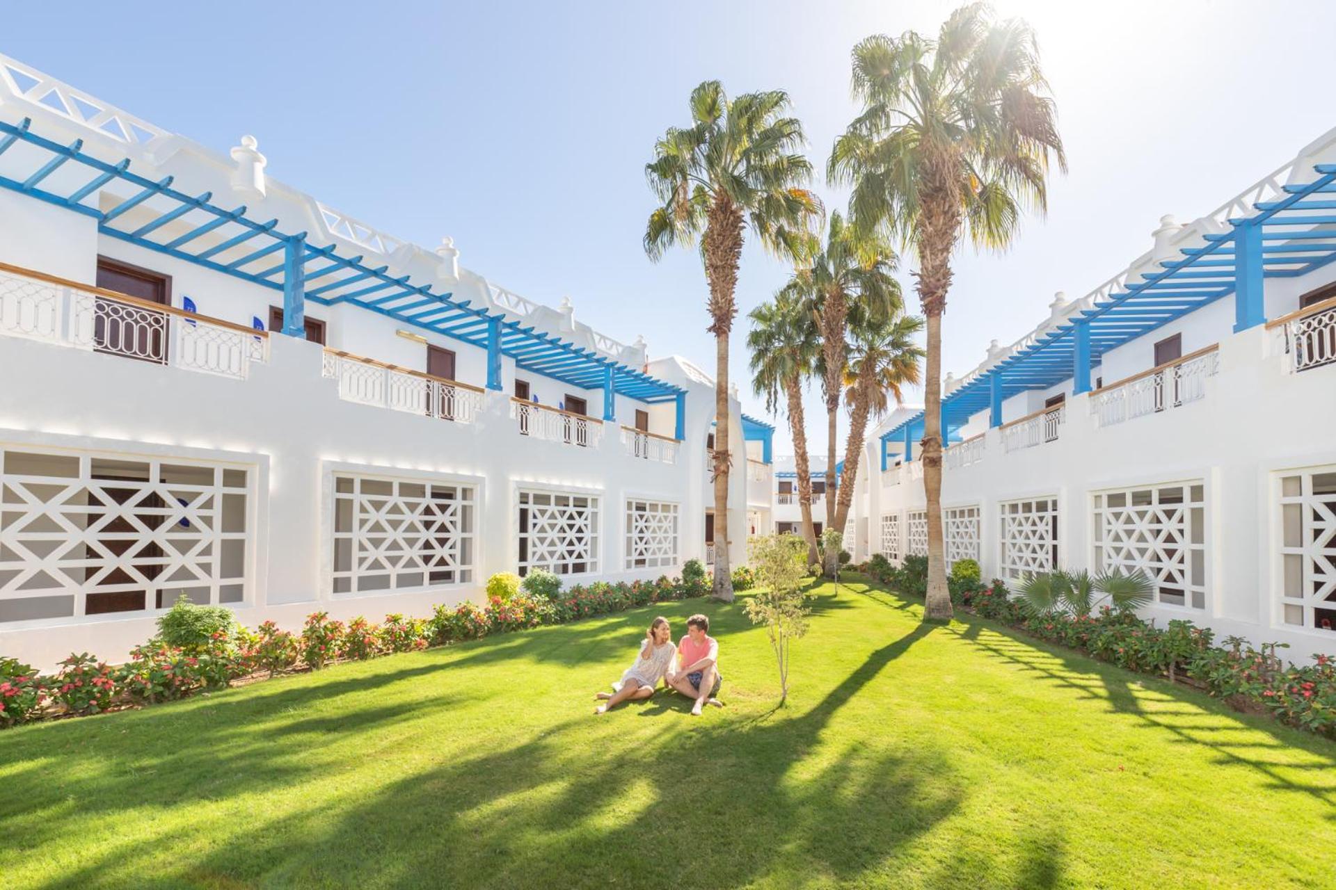 Pickalbatros Palace Sharm - "Aqua Park" Exterior foto Club Hotel Serenity